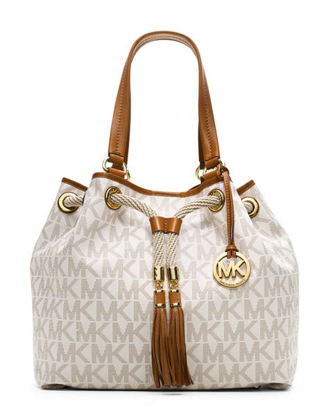 duty free michael kors handbags|Clearance .